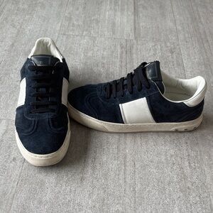 Valentino Garavani navy and white sneakers size 36 in navy and white